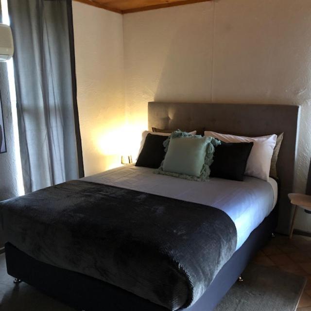 Granite Belt Cabins Hotell Stanthorpe Exteriör bild